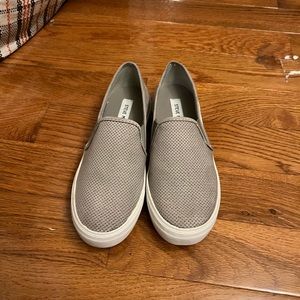 Steve Madden Womens Slip on Sneakers Grey/ Gray Size 8.5